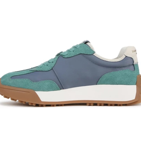 Sam Edelman size 7 Sneakers NWT - Picture 2 of 5